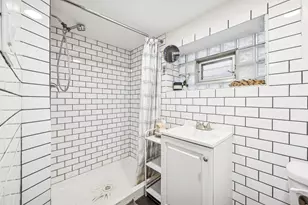 3905 W 68th Pl, Chicago, IL 60629 - Photo 20