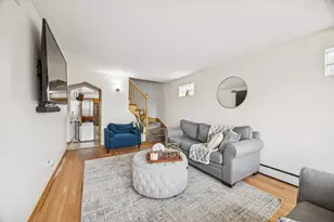 3905 W 68th Pl, Chicago, IL 60629 - Photo 10