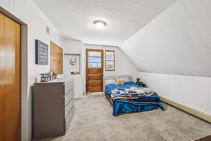3905 W 68th Pl, Chicago, IL 60629 - Photo 18