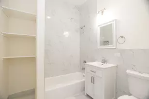 1524 S 51st Ct, Cicero, IL 60804 - Photo 10