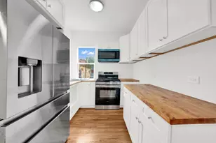 691 Wentworth Ave, Calumet City, IL 60409 - Photo 10