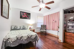 1404 Clara Ave, Joliet, IL 60435 - Photo 10