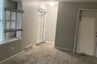 4263 W 81st St, Chicago, IL 60652 - Photo 2