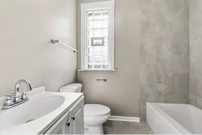 8643 S Exchange Avenue, Chicago, IL 60617 - Photo 6