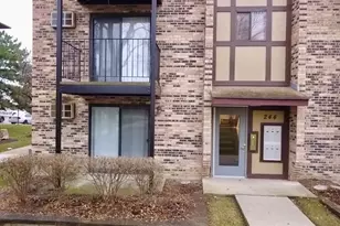 244 Klein Creek Ct, Carol Stream, IL 60188 - Photo 2