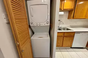 244 Klein Creek Ct, Carol Stream, IL 60188 - Photo 12