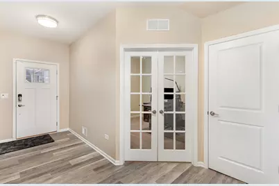 2643 McLellan Boulevard, Yorkville, IL 60560 - Photo 4