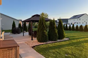 2643 McLellan Blvd, Yorkville, IL 60560 - Photo 22