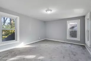 208 W Sycamore St, Millington, IL 60537 - Photo 16