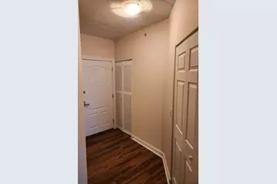 8440 Callie Avenue #410, Morton Grove, IL 60053 - Photo 6