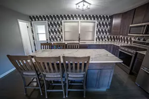 5543 W 83rd St, Burbank, IL 60459 - Photo 6