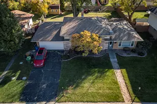 5543 W 83rd St, Burbank, IL 60459 - Photo 16