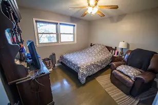 5543 W 83rd St, Burbank, IL 60459 - Photo 8