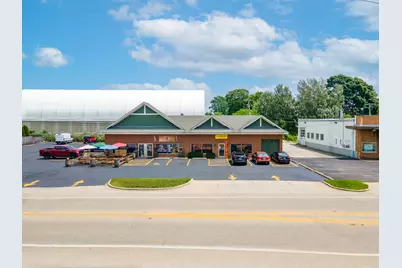 55 Barron Boulevard, Grayslake, IL 60030 - Photo 1