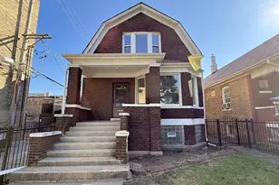 1541 N Latrobe Ave, Chicago, IL 60651 - Photo 1