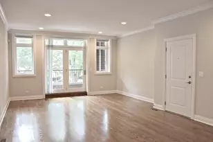 5512 W Higgins Ave, Chicago, IL 60630 - Photo 2