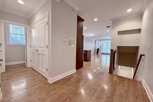 5512 W Higgins Ave, Chicago, IL 60630 - Photo 6