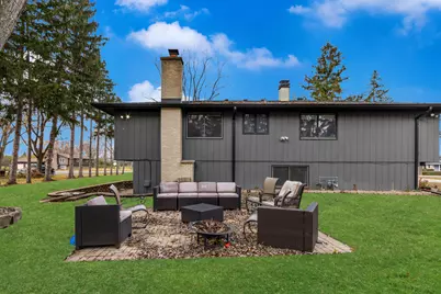 4N580 Chatham Court, West Chicago, IL 60185 - Photo 2