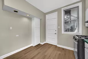 5527 W Potomac Ave, Chicago, IL 60651 - Photo 18