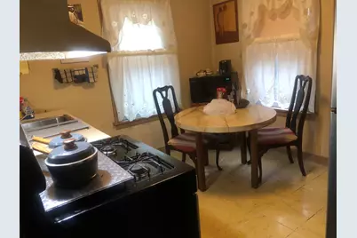 9715 S Dobson Avenue, Chicago, IL 60628 - Photo 8