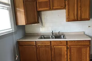 1345 S 58th Ave, Cicero, IL 60804 - Photo 14