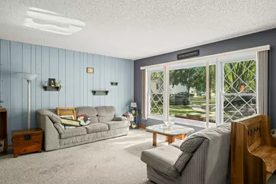 7979 Huntington Circle N, Hanover Park, IL 60133 - Photo 4