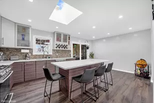 21314 Highland Dr, Lake Zurich, IL 60047 - Photo 12