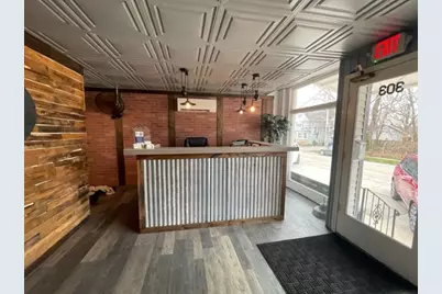 303 Main Street, Maple Park, IL 60151 - Photo 2