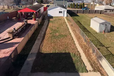 353 S 5th Avenue S, Kankakee, IL 60901 - Photo 10