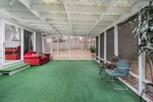 1348 Dairy Ln, Mundelein, IL 60060 - Photo 8