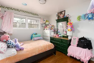 1348 Dairy Ln, Mundelein, IL 60060 - Photo 10