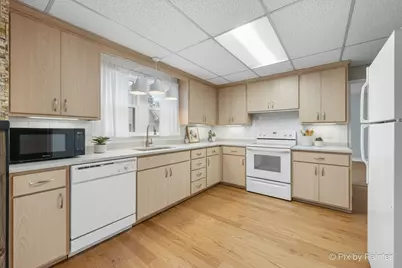 [Address not provided], Dekalb, IL 60115 - Photo 10