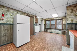 [Address not provided], Dekalb, IL 60115 - Photo 12