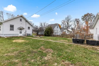 403 E 9th Street, Rock Falls, IL 61071 - Photo 2