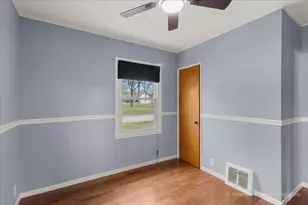 302 S Park St, Westmont, IL 60559 - Photo 12