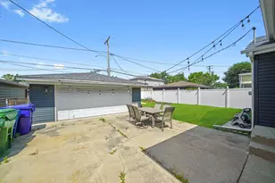 8744 Central Ave, Oak Lawn, IL 60453 - Photo 18