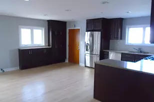 8258 N Octavia Ave, Niles, IL 60714 - Photo 8