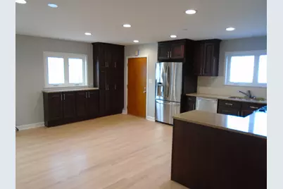 8258 N Octavia Avenue, Niles, IL 60714 - Photo 4