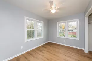 132 Dorchester Ct, Waukegan, IL 60085 - Photo 14