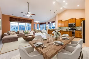 870 Prescott Ln, Pingree Grove, IL 60140 - Photo 2