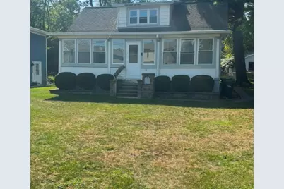 309 N River Road, Fox River Grove, IL 60021 - Photo 2