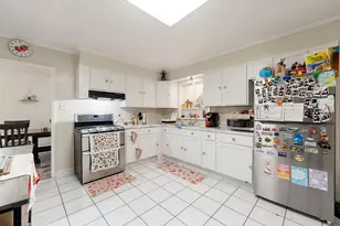 91 Winslow St, Park Forest, IL 60466 - Photo 8