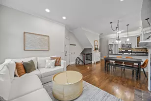 2852 N Damen Ave, Chicago, IL 60618 - Photo 4