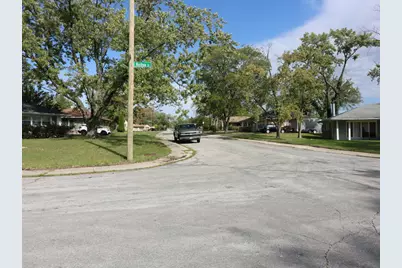 127 Nashua Street, Park Forest, IL 60466 - Photo 10