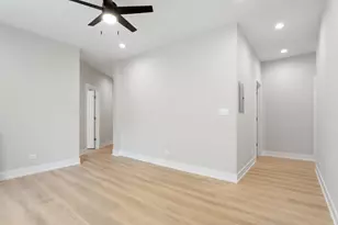 1904 W Morse Ave, Chicago, IL 60626 - Photo 6