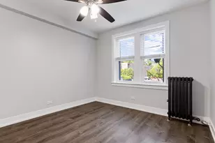 1521 W Sherwin Ave, Chicago, IL 60626 - Photo 6