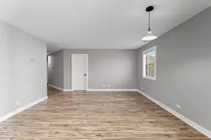 [Address not provided], Streamwood, IL 60107 - Photo 20