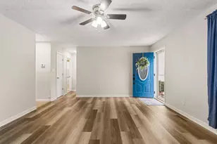 607 N James St, Champaign, IL 61821 - Photo 4