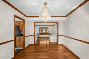 1408 Juliet Ln, Libertyville, IL 60048 - Photo 6