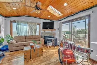 6338 Thicket Lane, Cherry Valley, IL 61016 - Photo 12